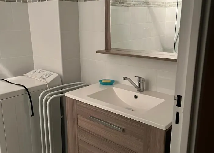 Fabregas Vue 公寓 *